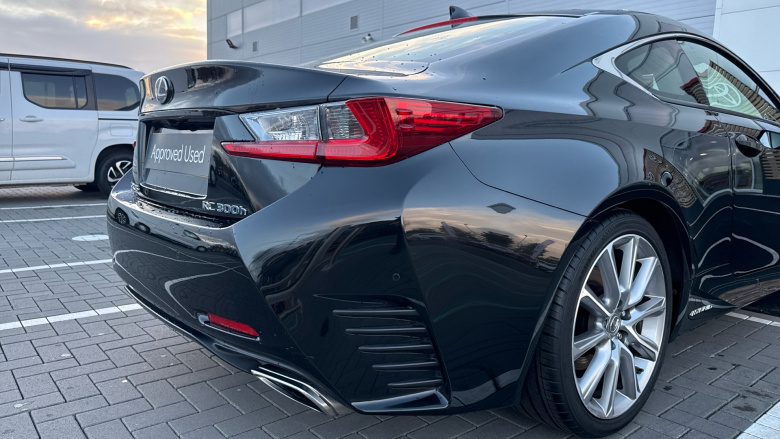 Lexus Rc 300h 2.5 Premier 2dr CVT Hybrid Coupe